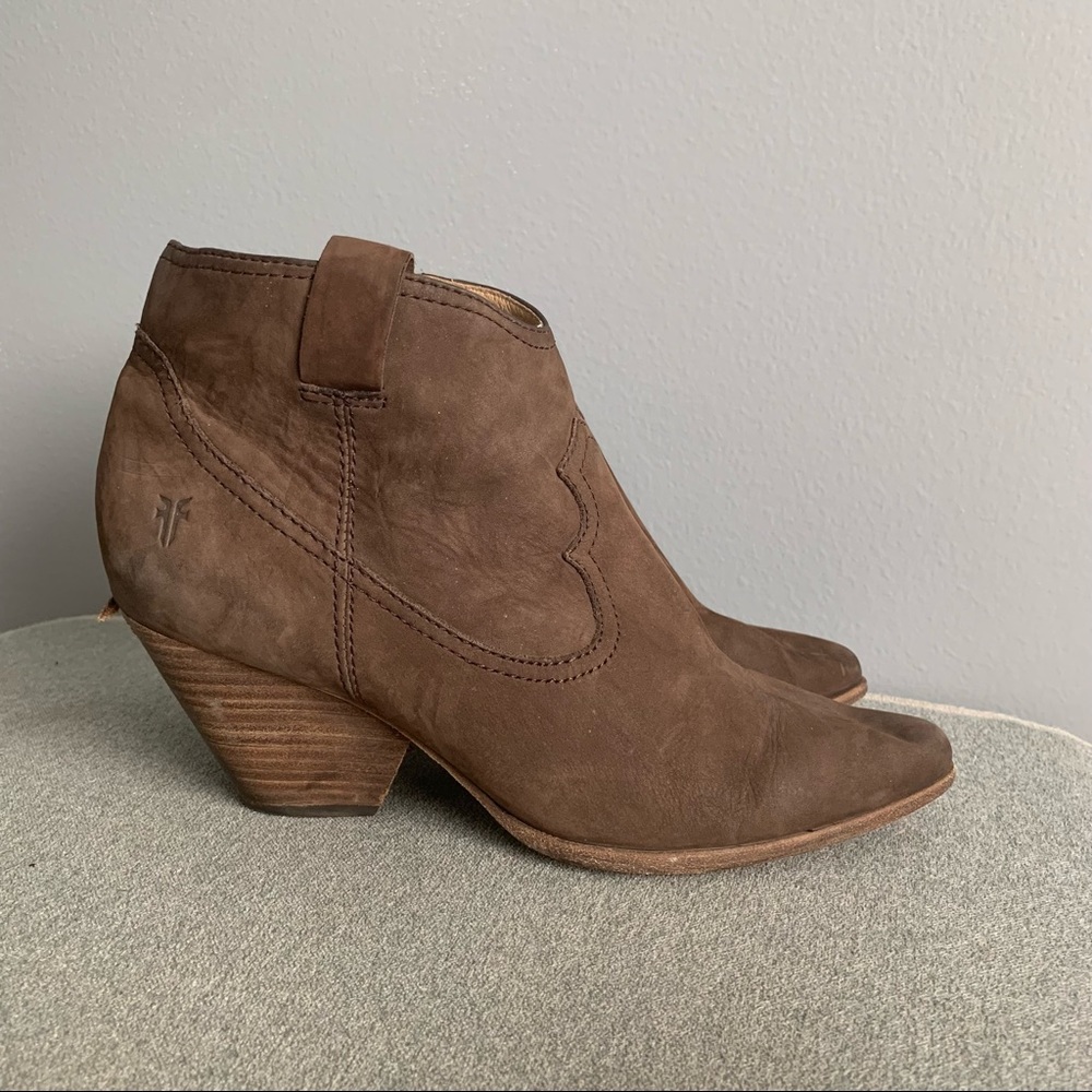 FRYE Reed Bootie Cowgirl Brown Leather Boots Block Heel Shoes Women’s Size 9